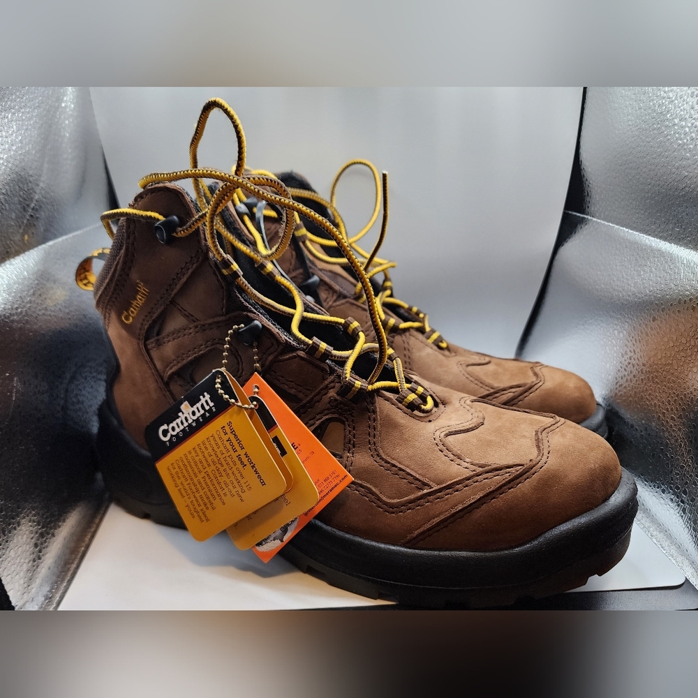 Carhartt Men's Brown Boot Insulated Steel toe 8.5D Leather Slip Resistant NIB